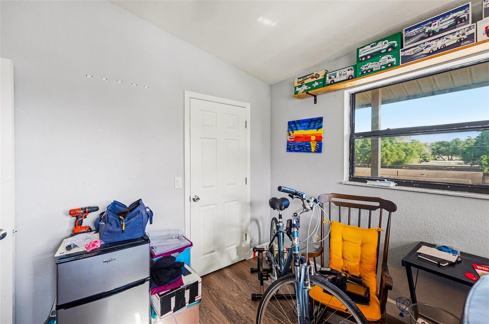 Image 18 of 35 For 15590 59th Street N