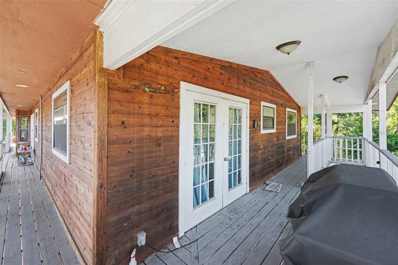 Image 20 of 35 For 15590 59th Street N