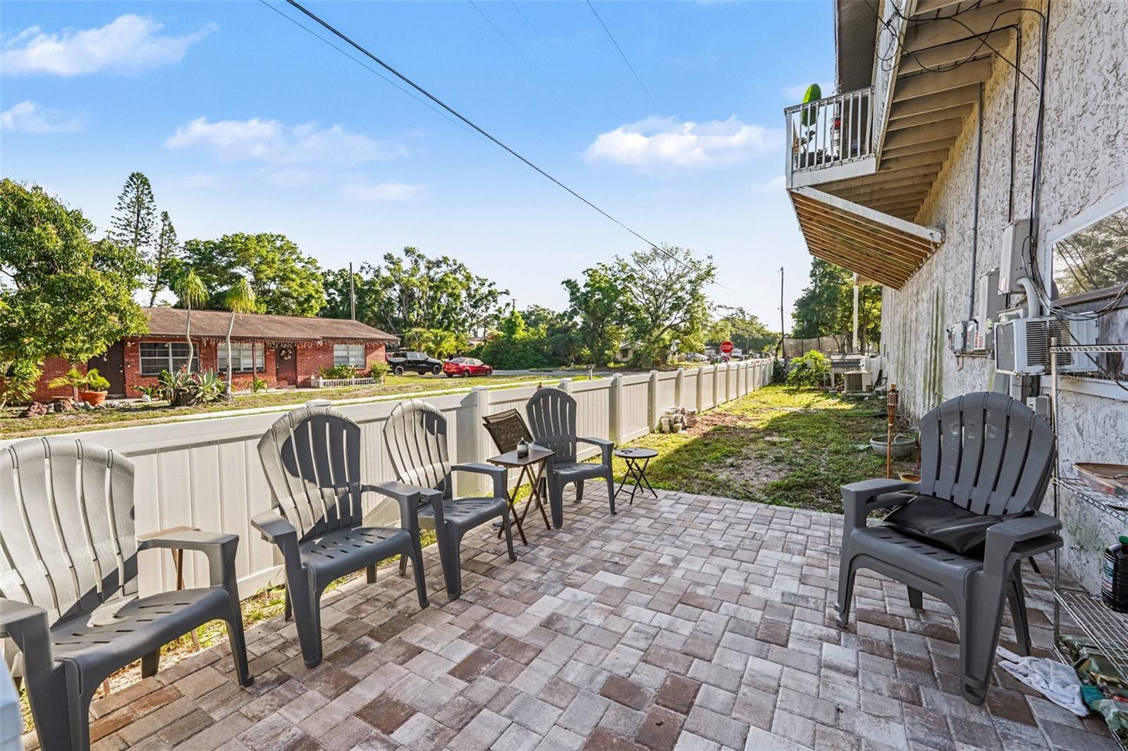 Image 23 of 35 For 15590 59th Street N