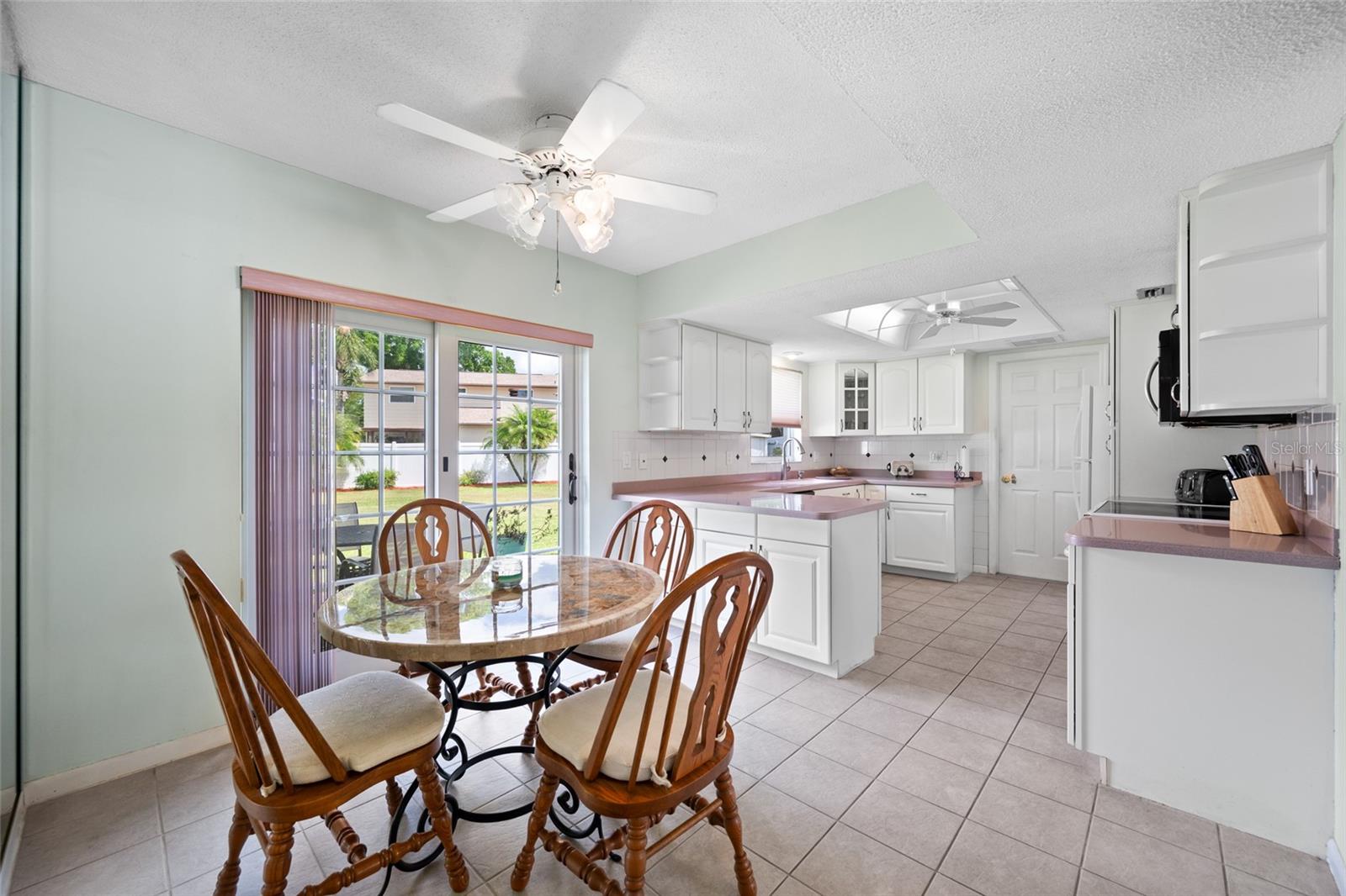 Image 10 of 25 For 12465 Monarch Circle