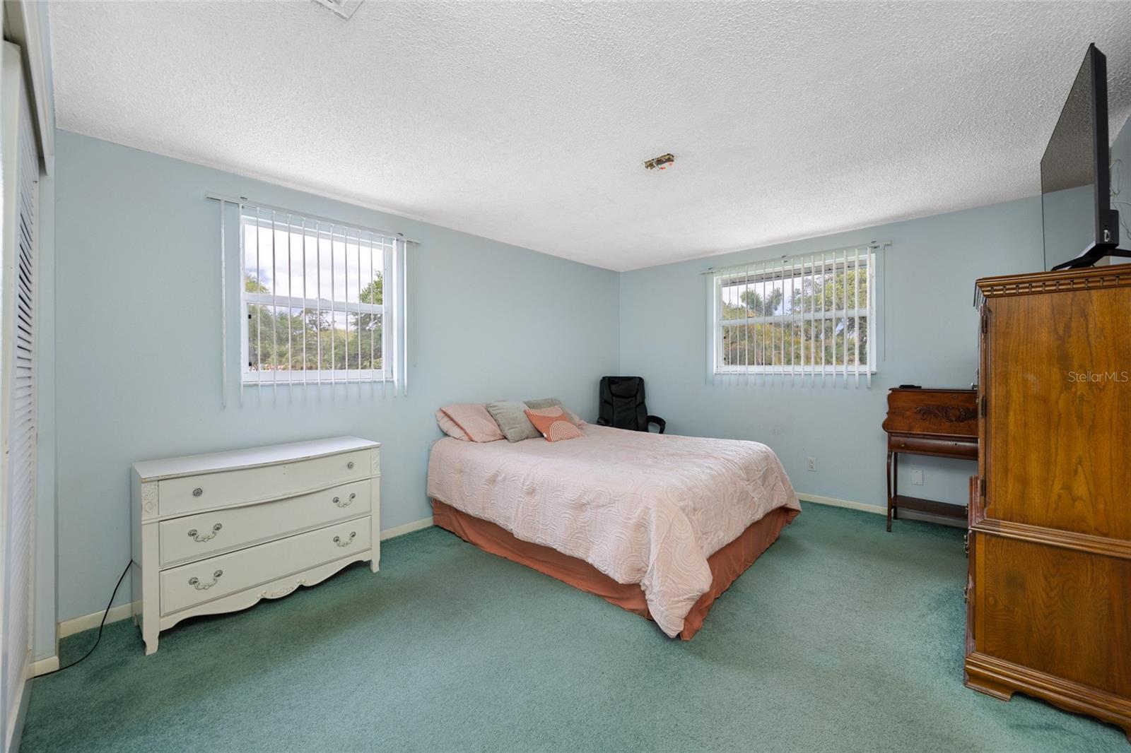 Image 21 of 25 For 12465 Monarch Circle