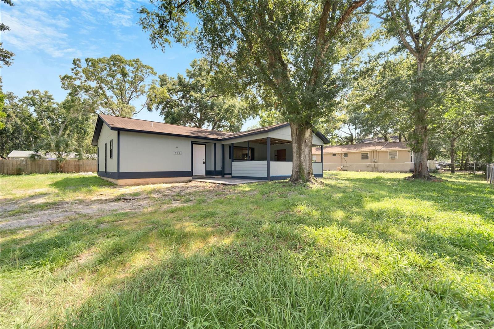 Listing photo id 22 for 502 Euclid Avenue