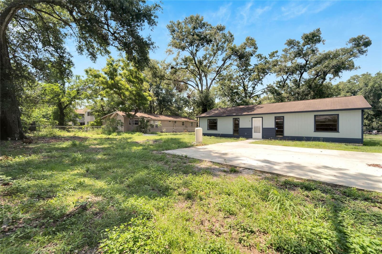 Listing photo id 27 for 502 Euclid Avenue