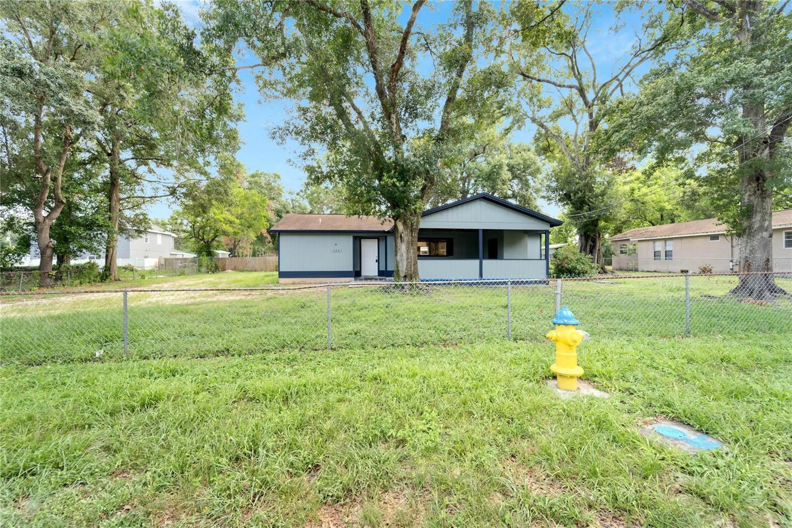 Listing photo id 31 for 502 Euclid Avenue