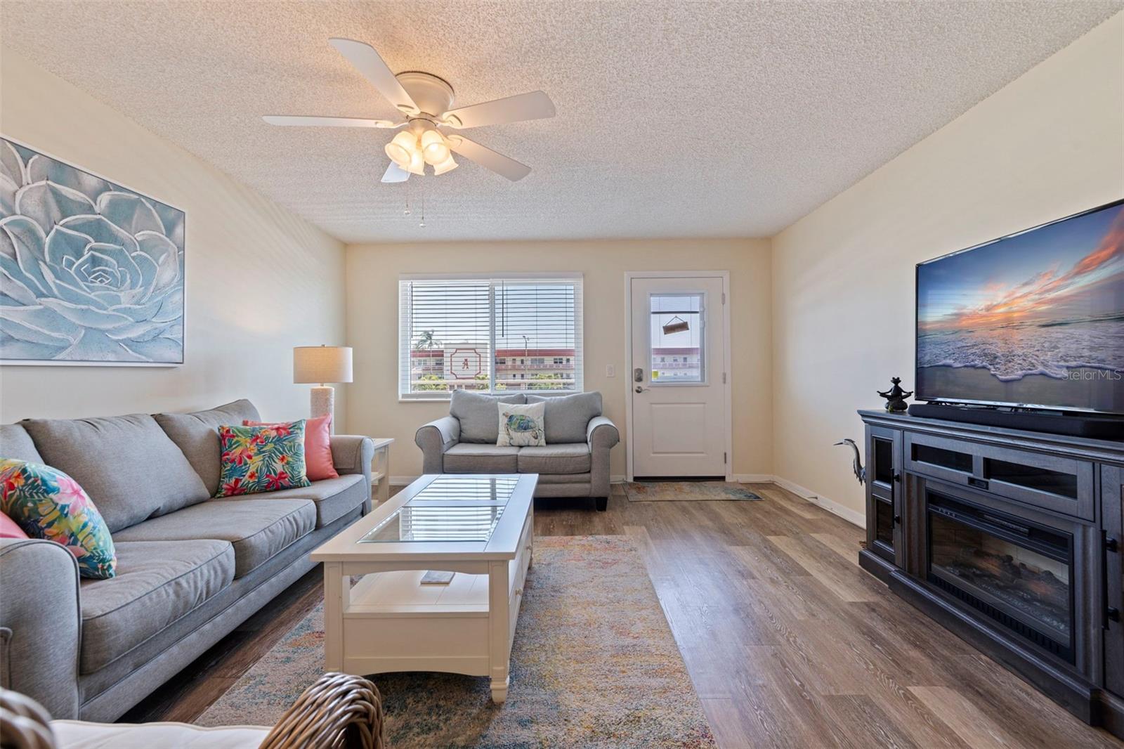 Image 7 of 28 For 2960 59th Street S 210