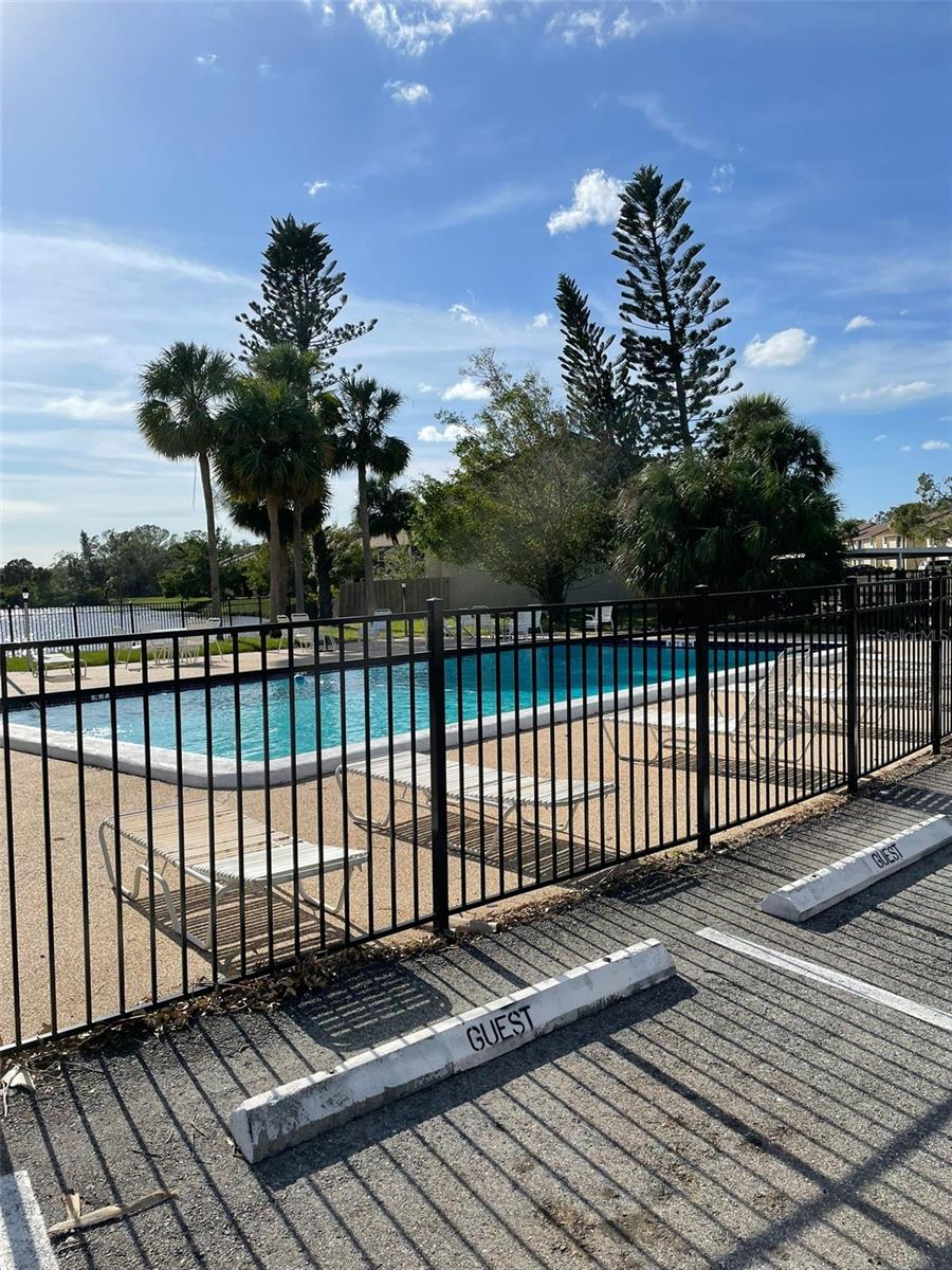 Image 20 of 21 For 2725 Hidden Lake Boulevard C