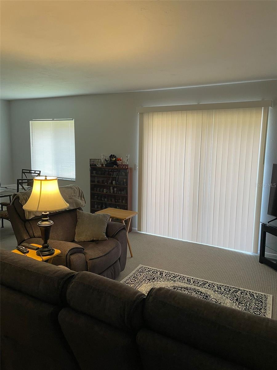 Image 3 of 21 For 2725 Hidden Lake Boulevard C