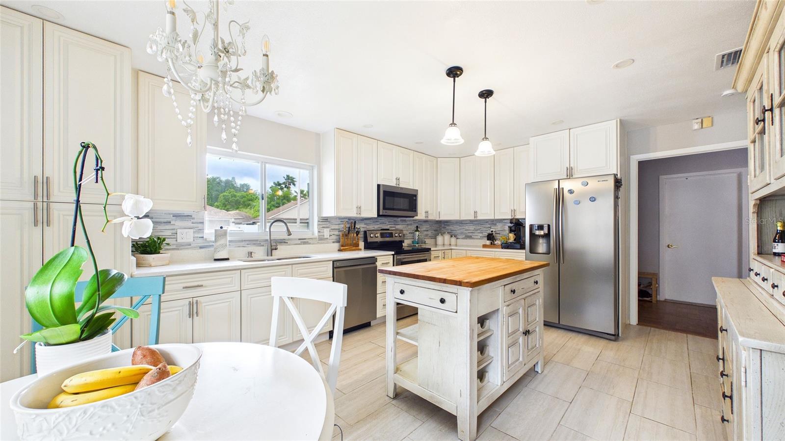 Image 3 of 43 For 5909 Bitterwood Court