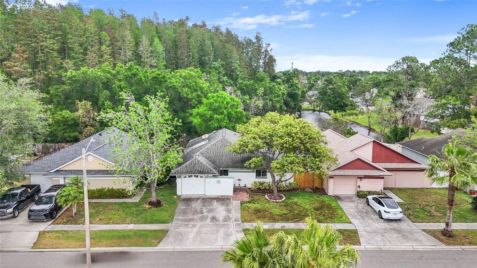 Image 34 of 43 For 5909 Bitterwood Court