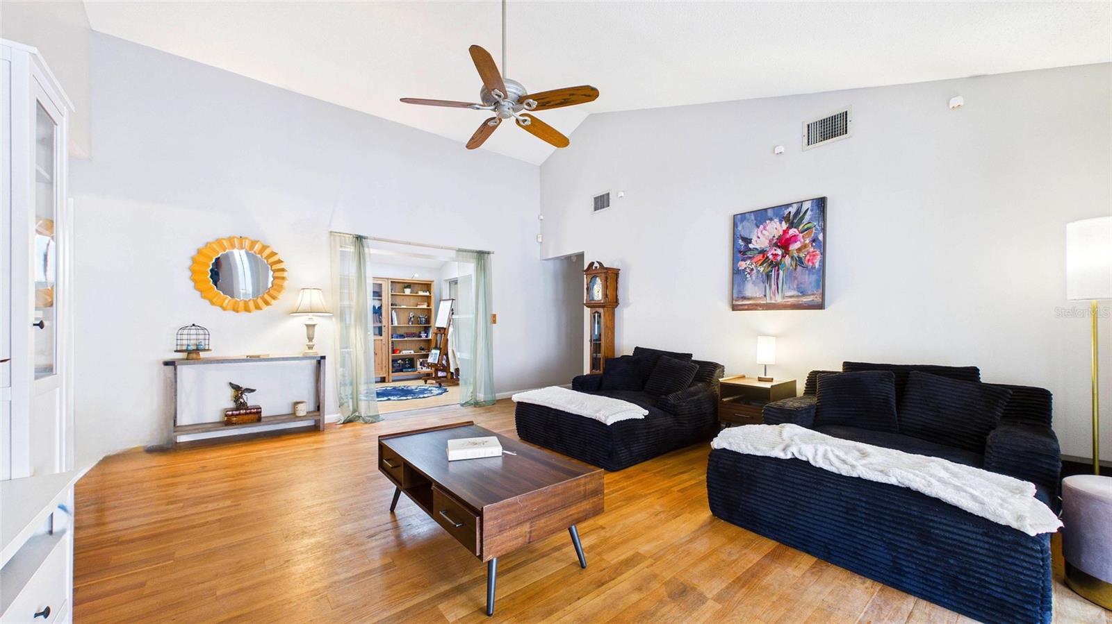 Image 8 of 43 For 5909 Bitterwood Court