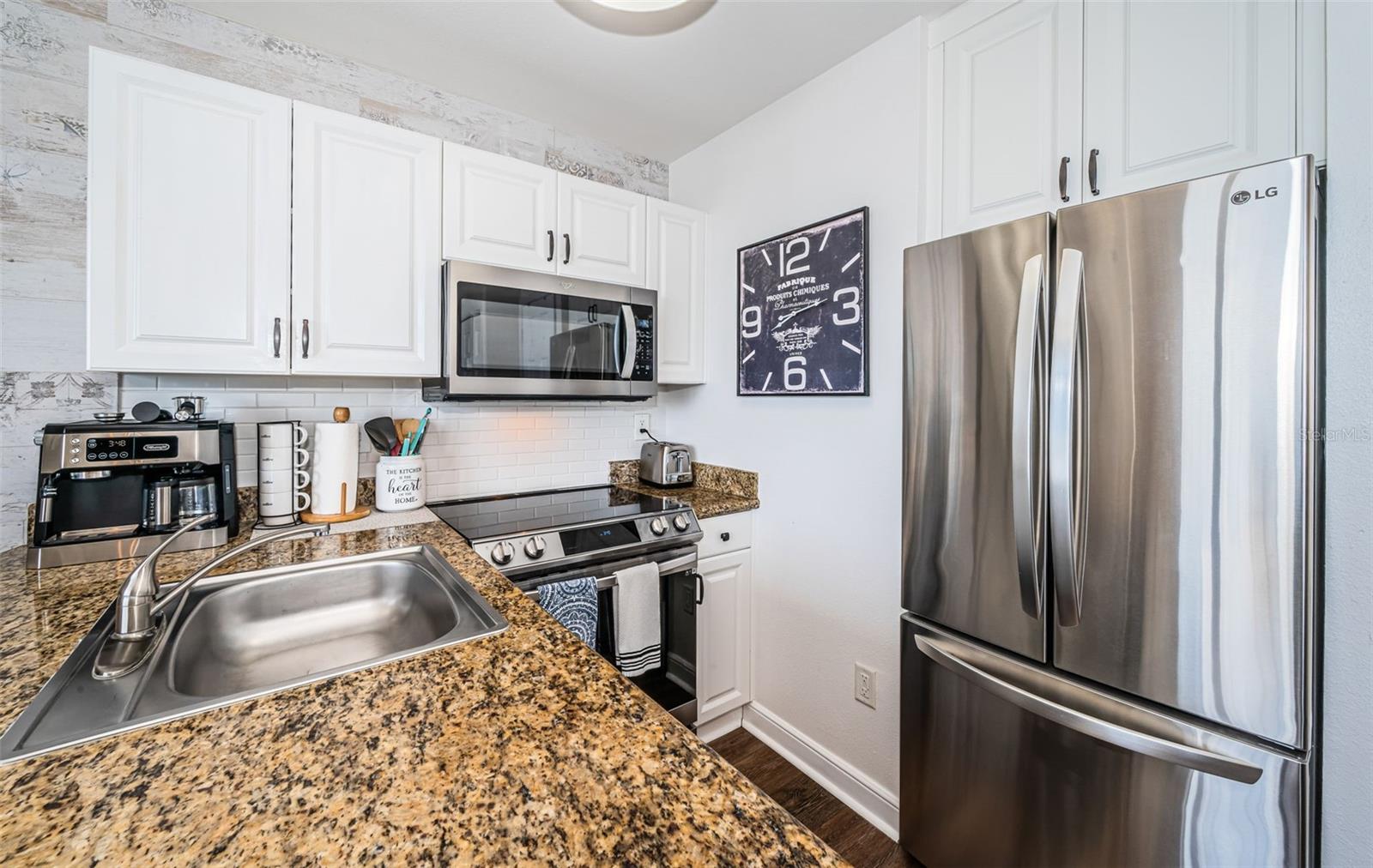 Image 23 of 43 For 8800 Bay Pines Boulevard 303