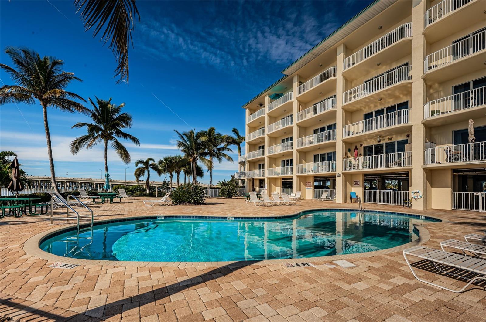 Image 33 of 43 For 8800 Bay Pines Boulevard 303