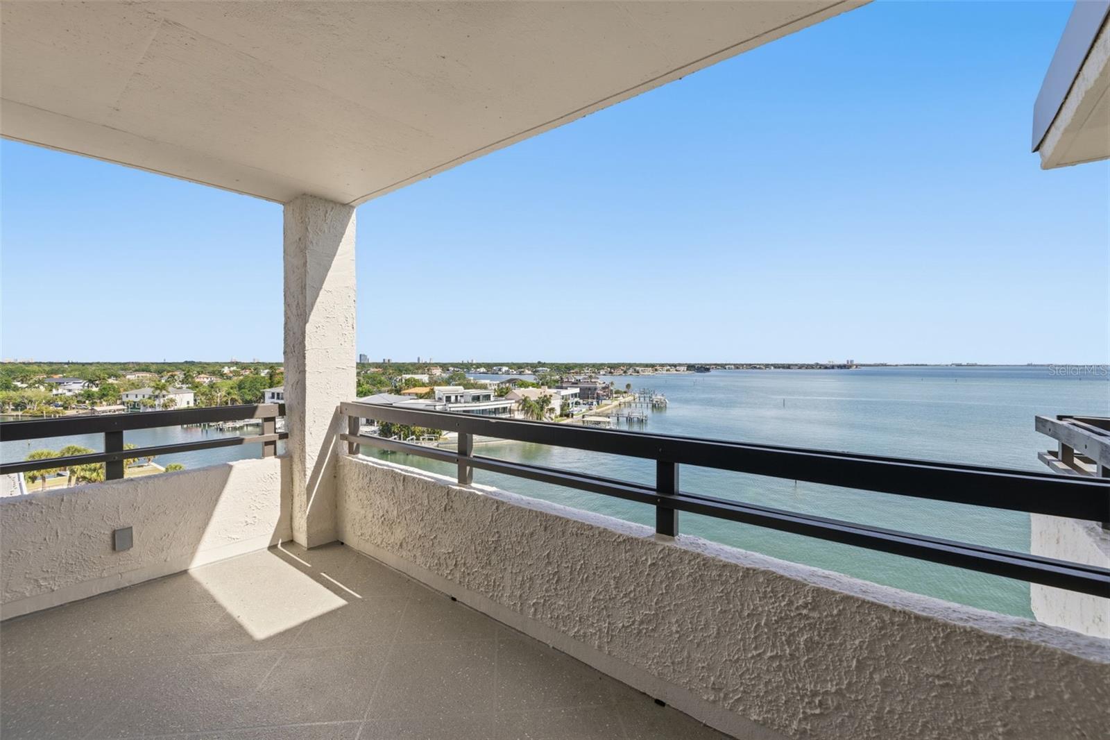 Image 17 of 41 For 5700 Mariner Street 801e