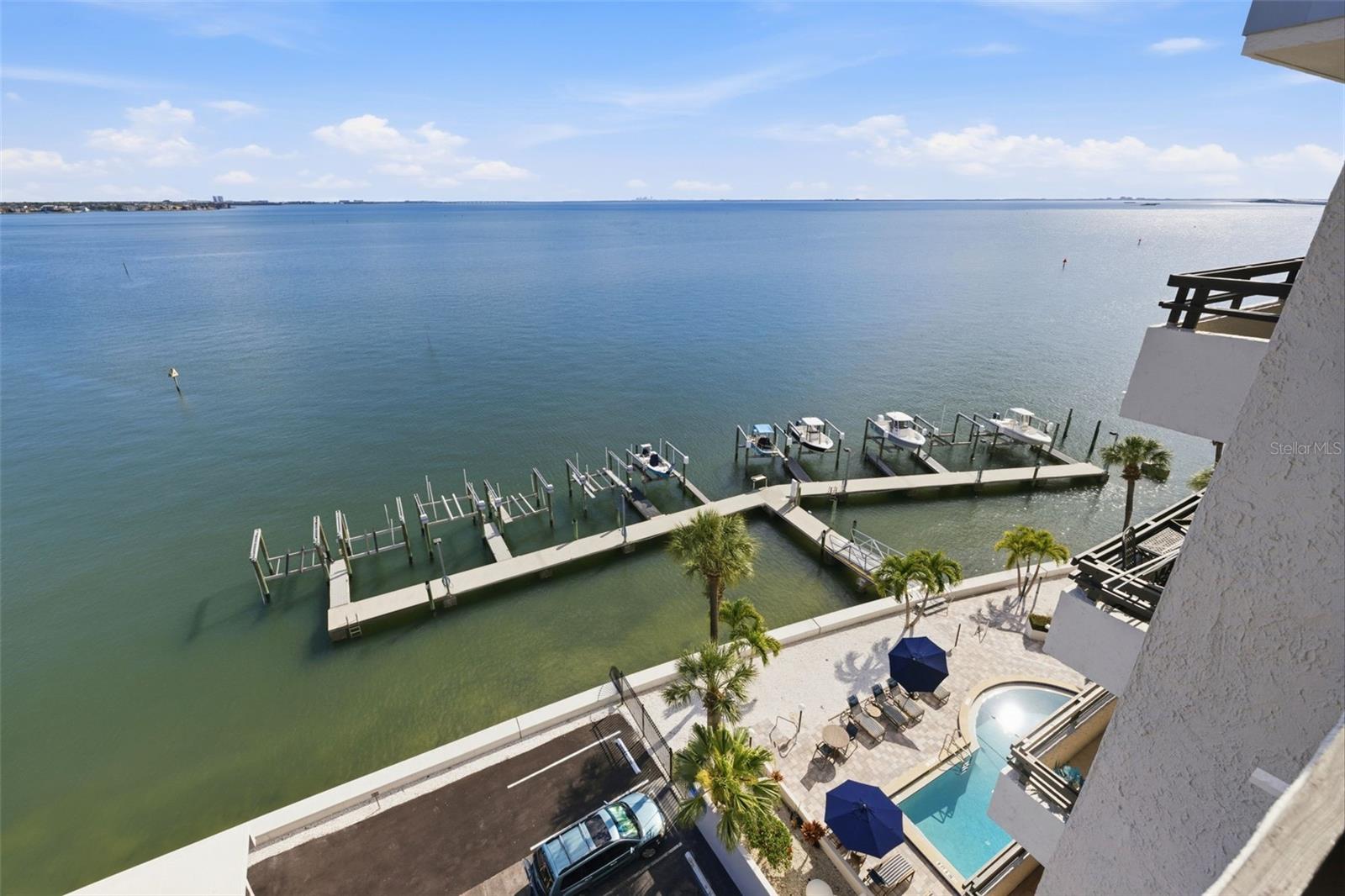 Image 18 of 41 For 5700 Mariner Street 801e