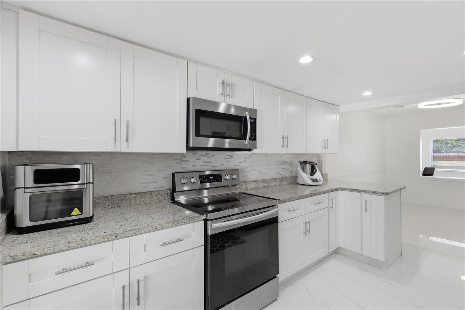 Image 14 of 32 For 2530 Tennessee Avenue