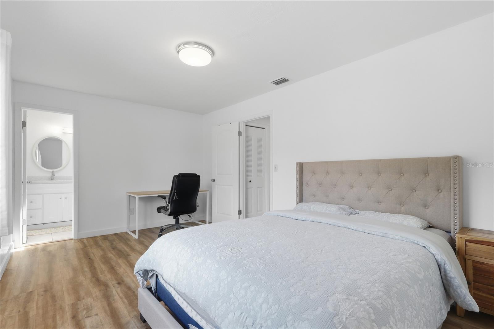 Image 21 of 32 For 2530 Tennessee Avenue