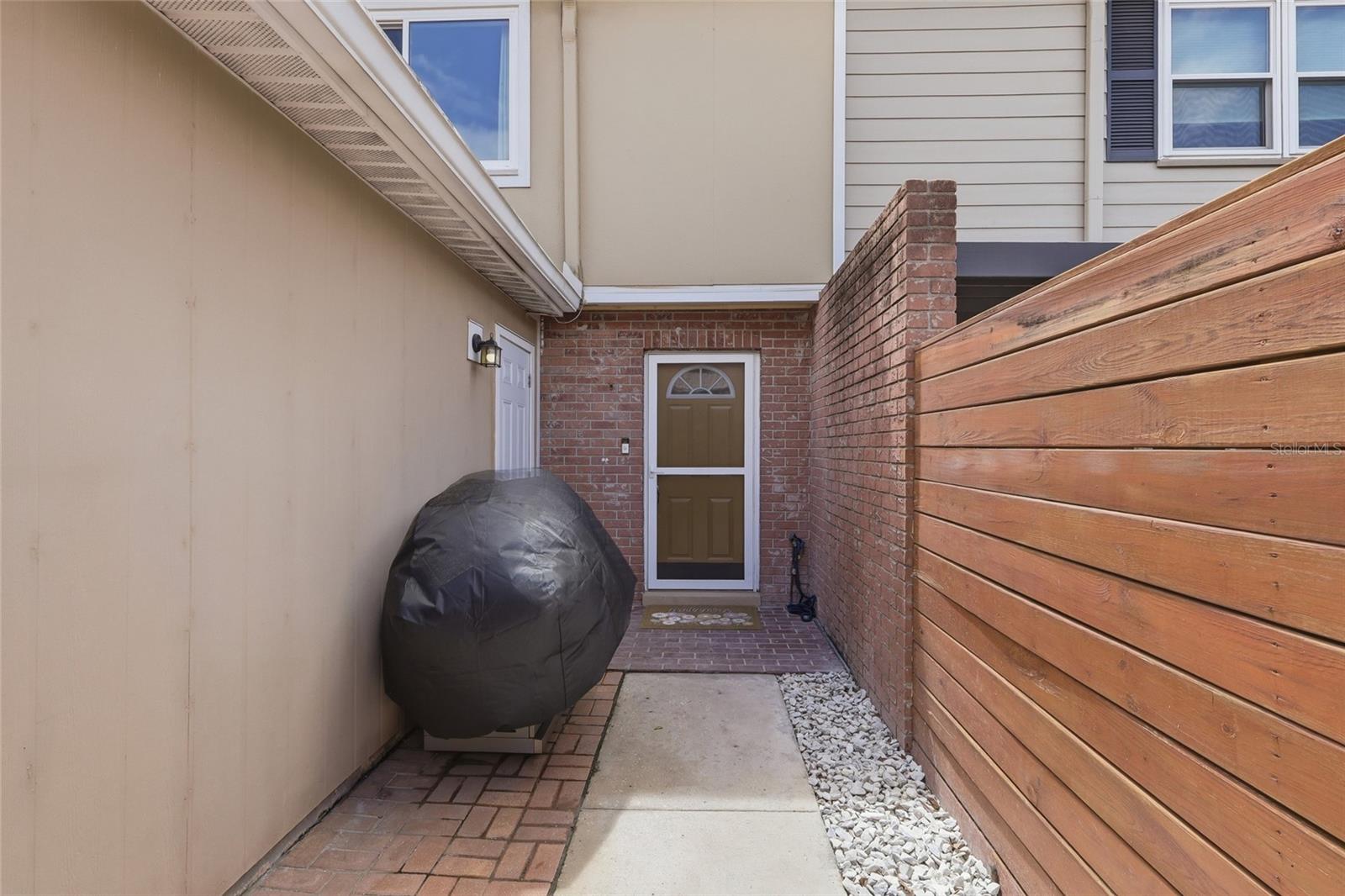 Image 8 of 32 For 2530 Tennessee Avenue