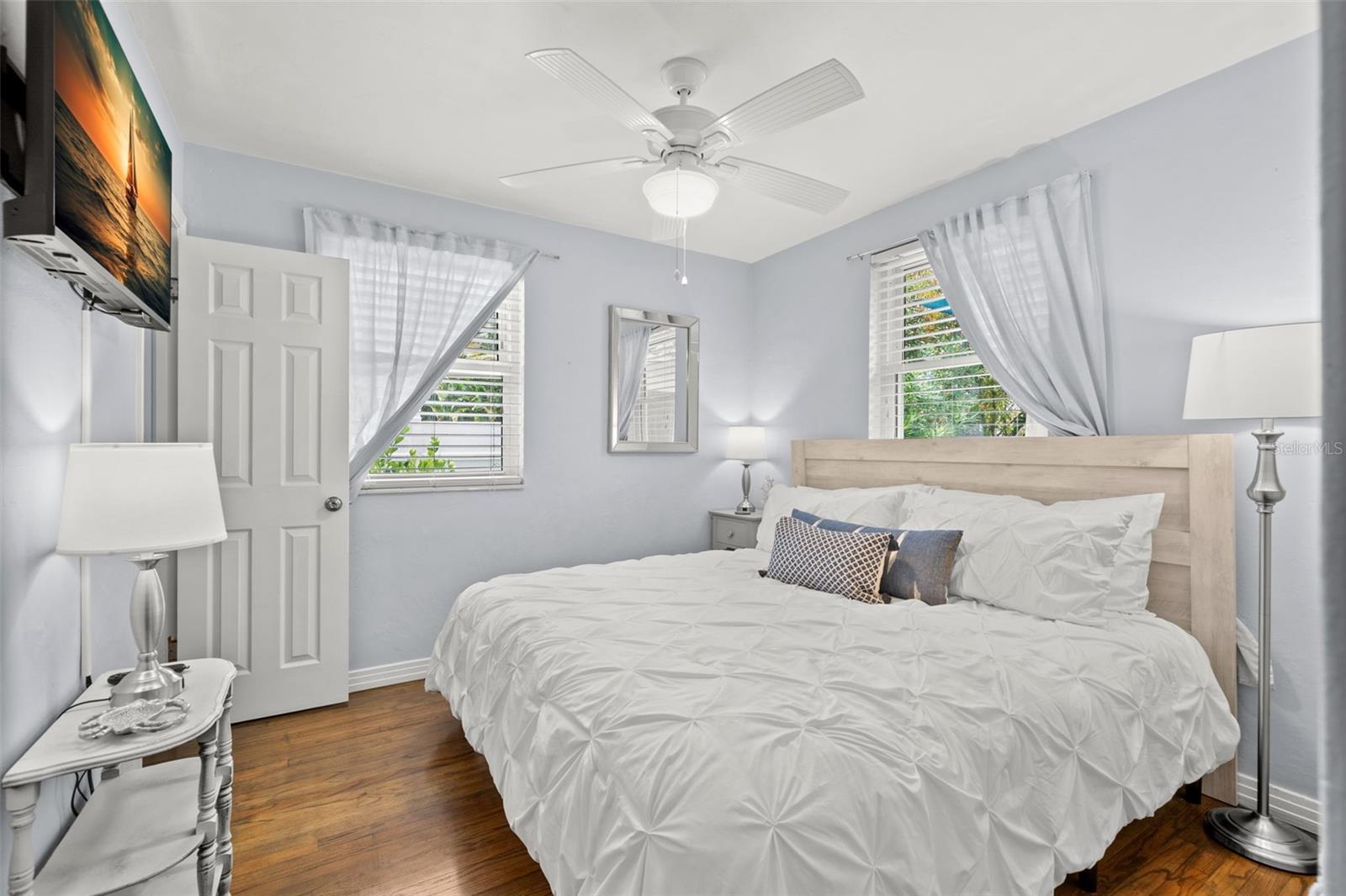 Image 14 of 35 For 517 79th Avenue