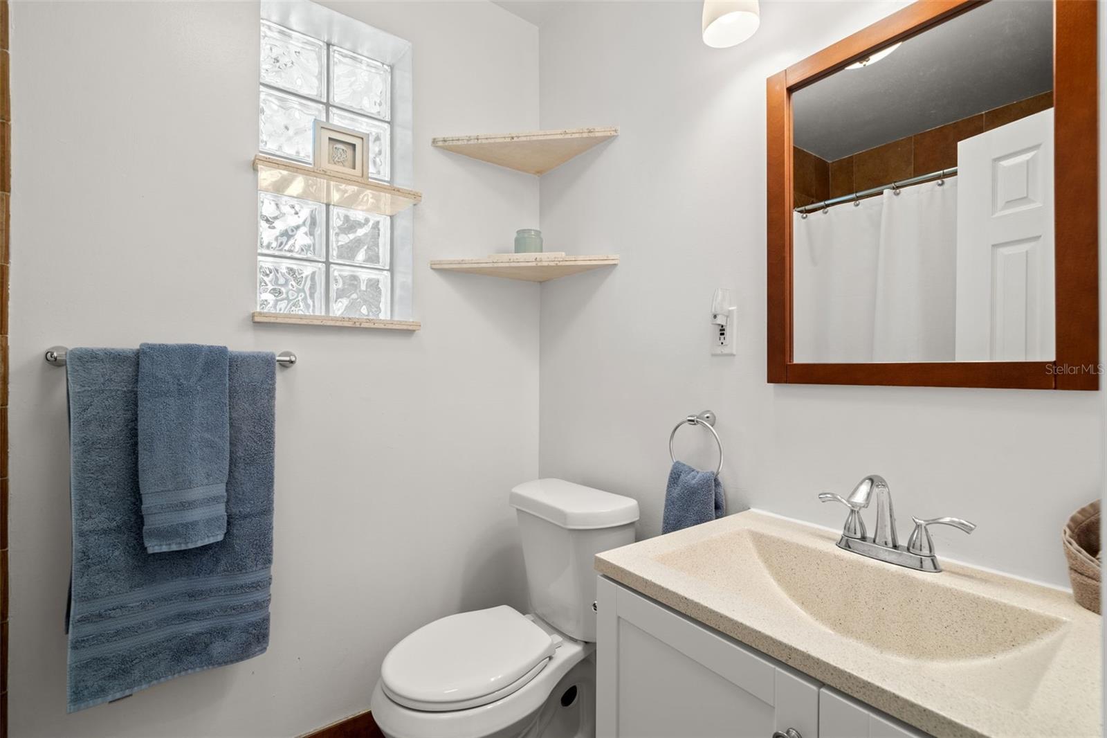 Image 15 of 35 For 517 79th Avenue