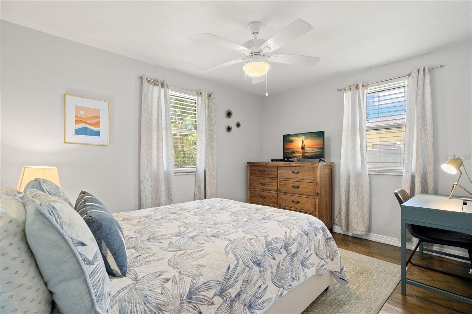 Image 17 of 35 For 517 79th Avenue