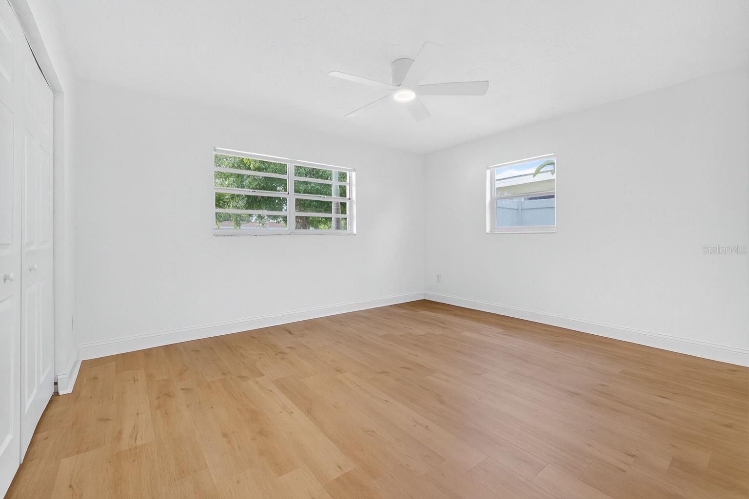 Image 21 of 35 For 637 41st Avenue Ne