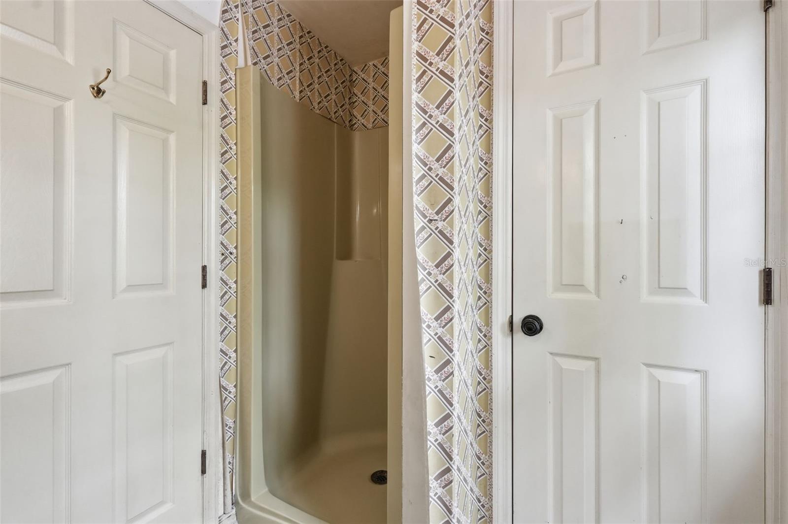 Image 23 of 64 For 1840 Salem Court