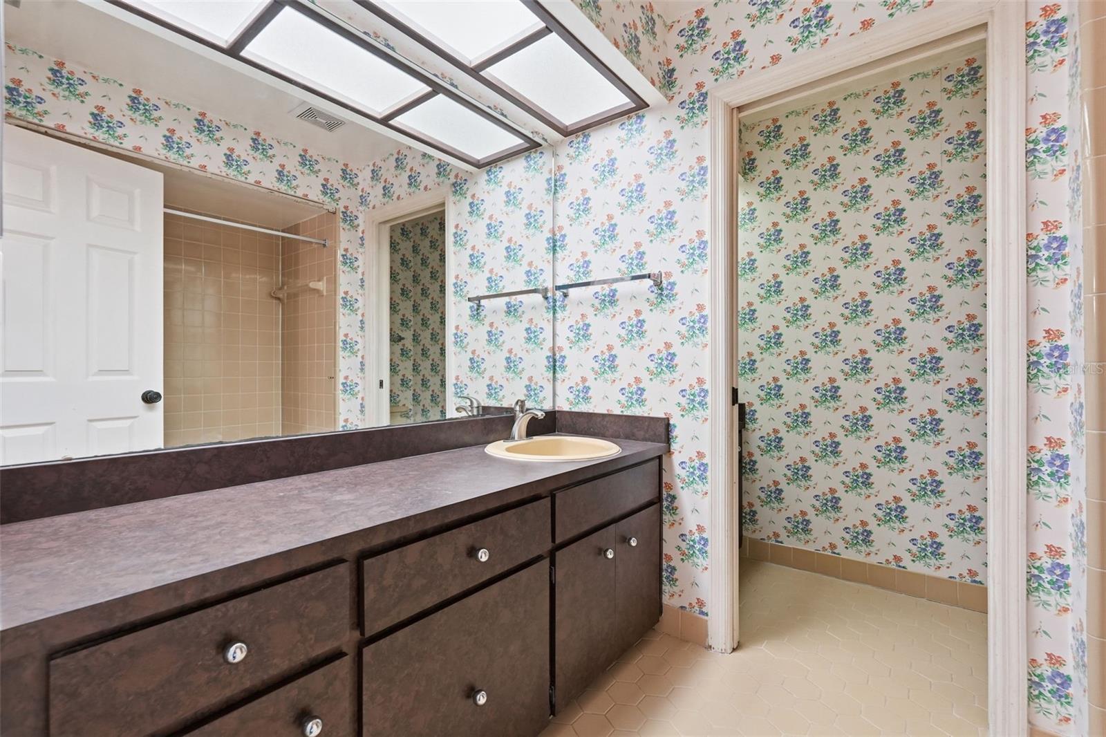 Image 33 of 64 For 1840 Salem Court