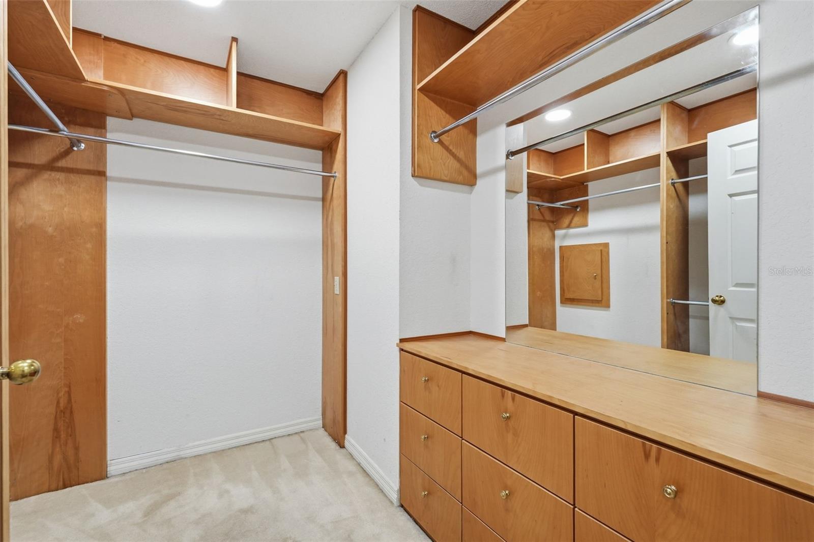 Image 40 of 64 For 1840 Salem Court