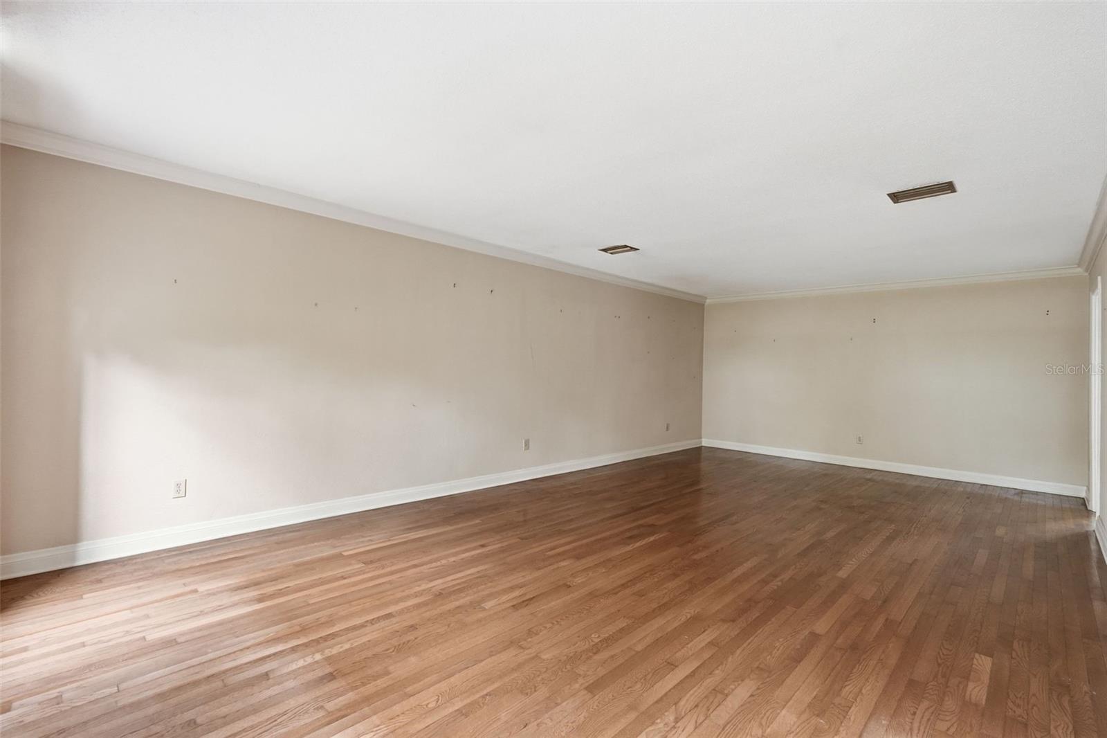 Image 7 of 64 For 1840 Salem Court