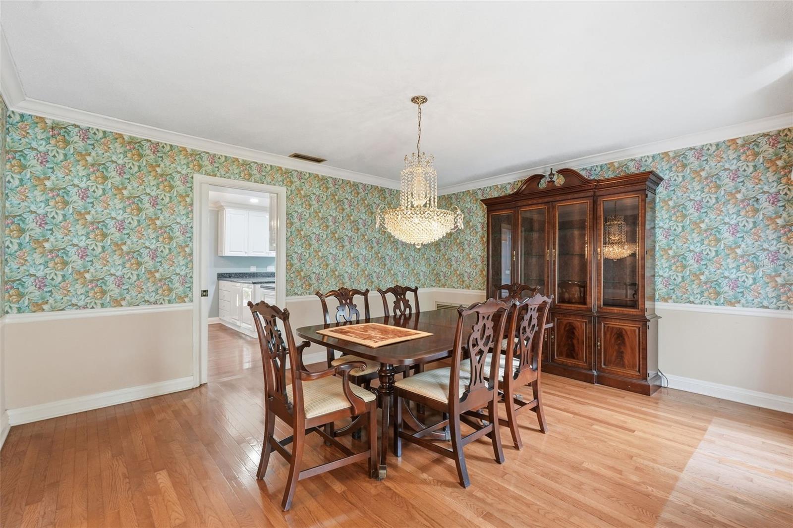 Image 8 of 64 For 1840 Salem Court