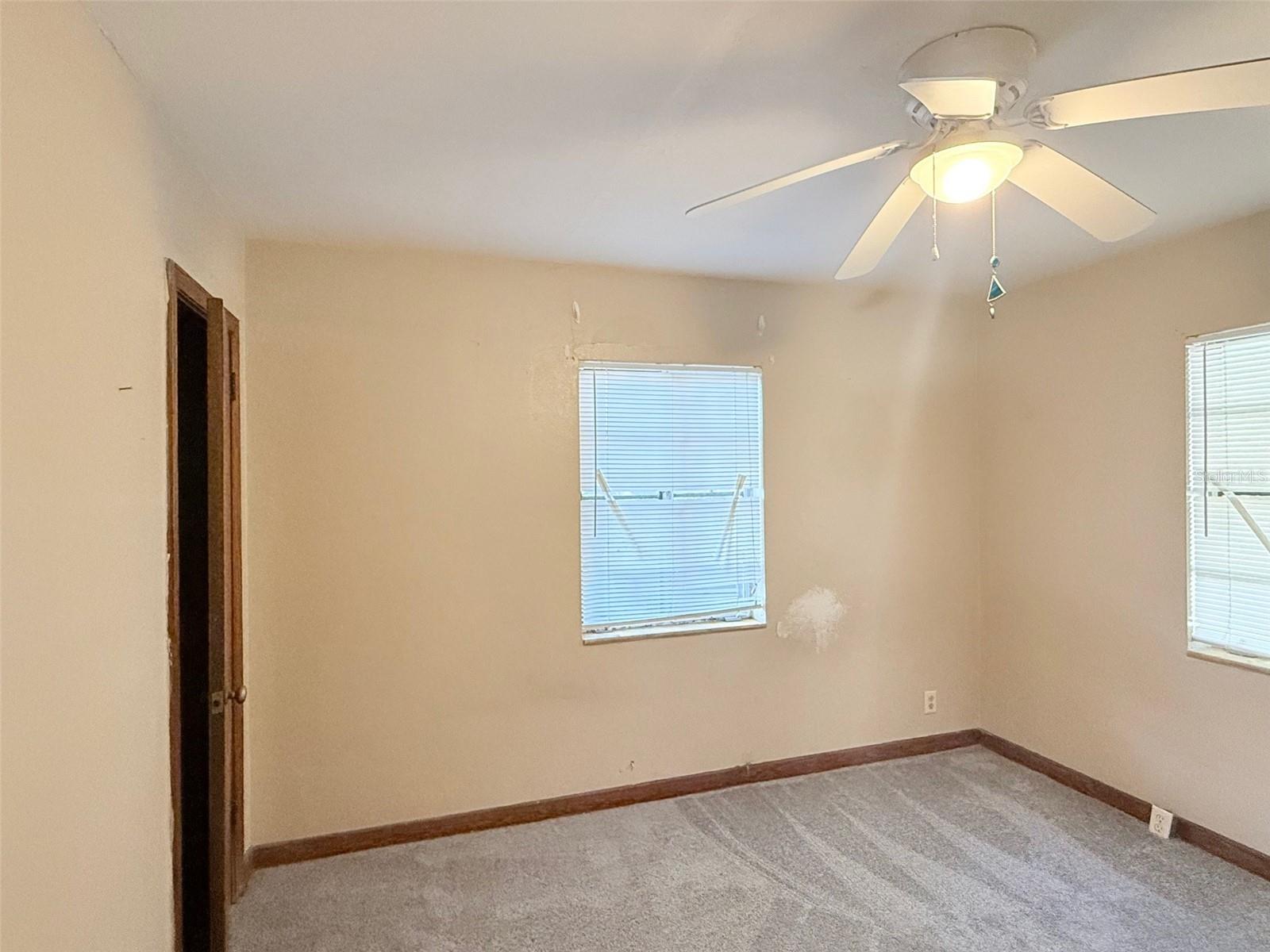 Image 18 of 28 For 2835 Dr Martin Luther King Jr Street S