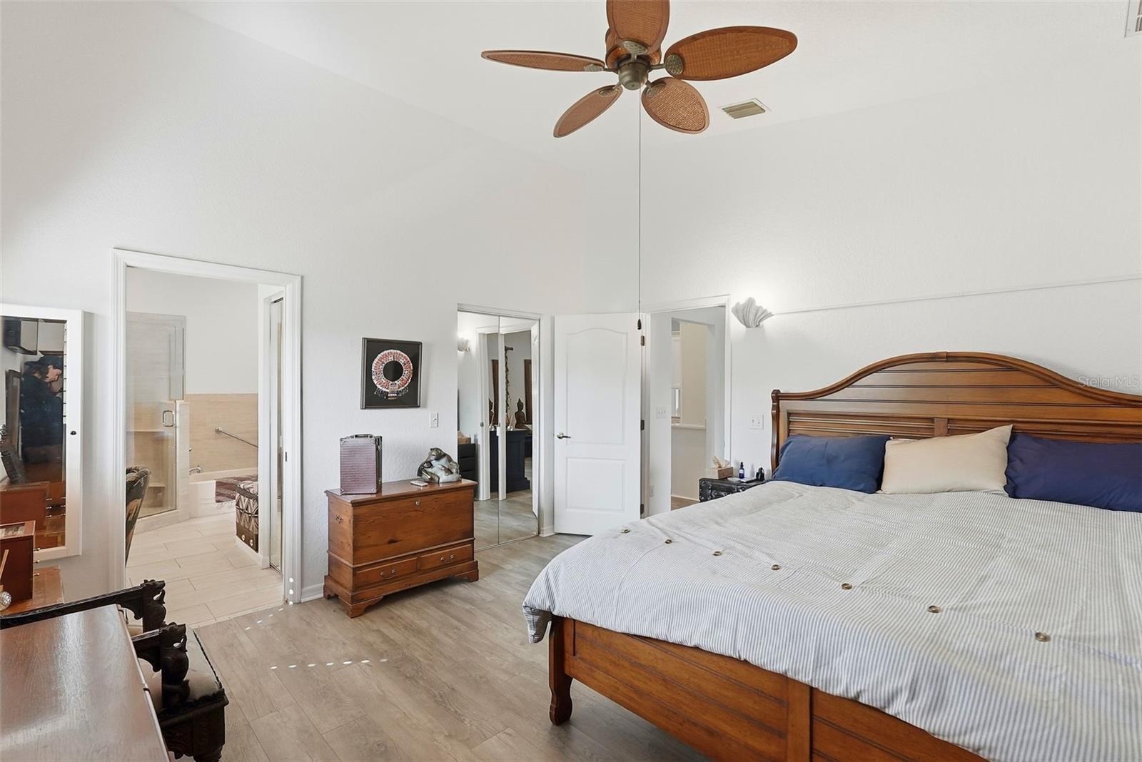 Image 17 of 44 For 4301 52nd Avenue S