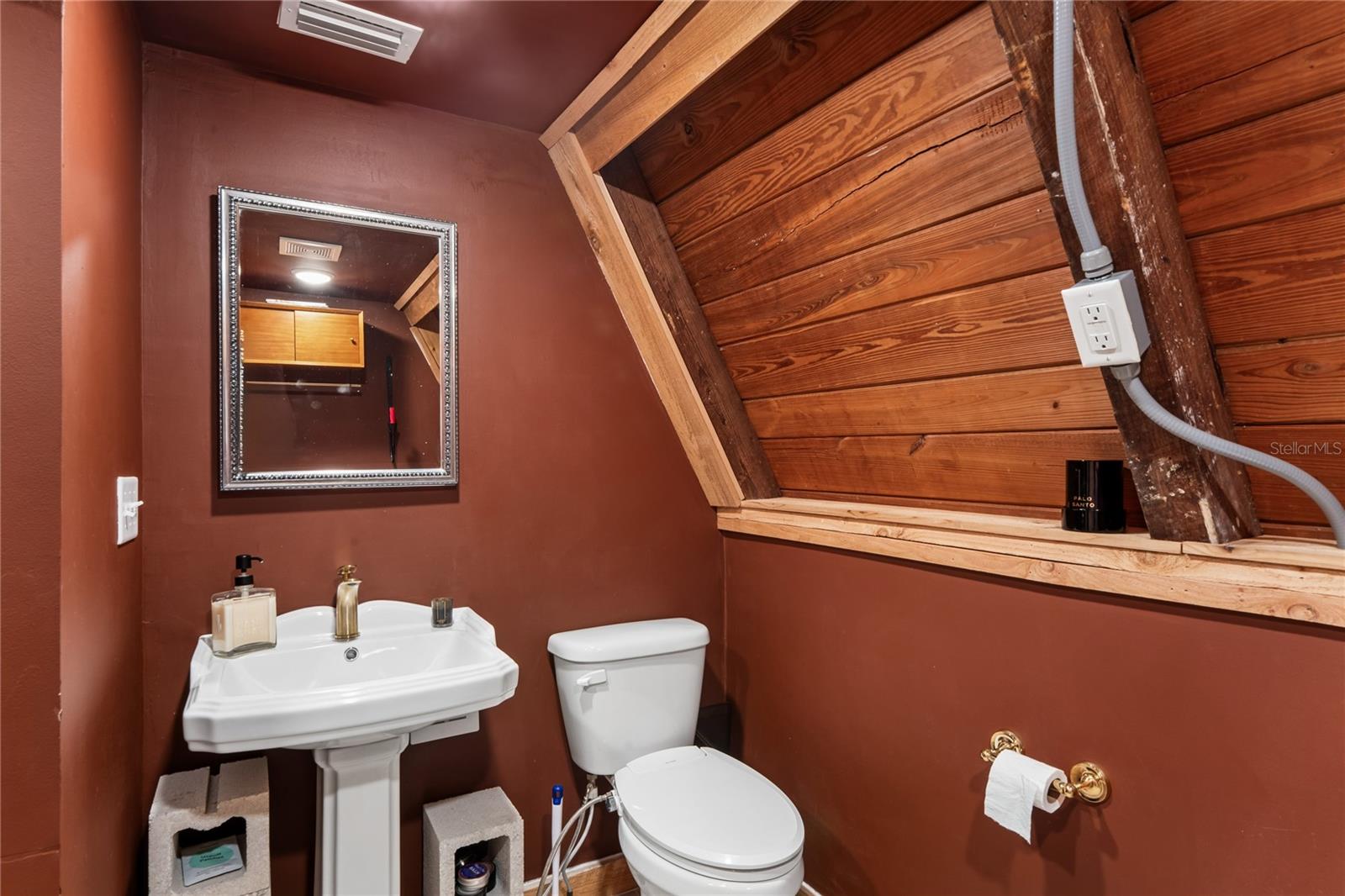 Image 16 of 29 For 9366 Cr 649  