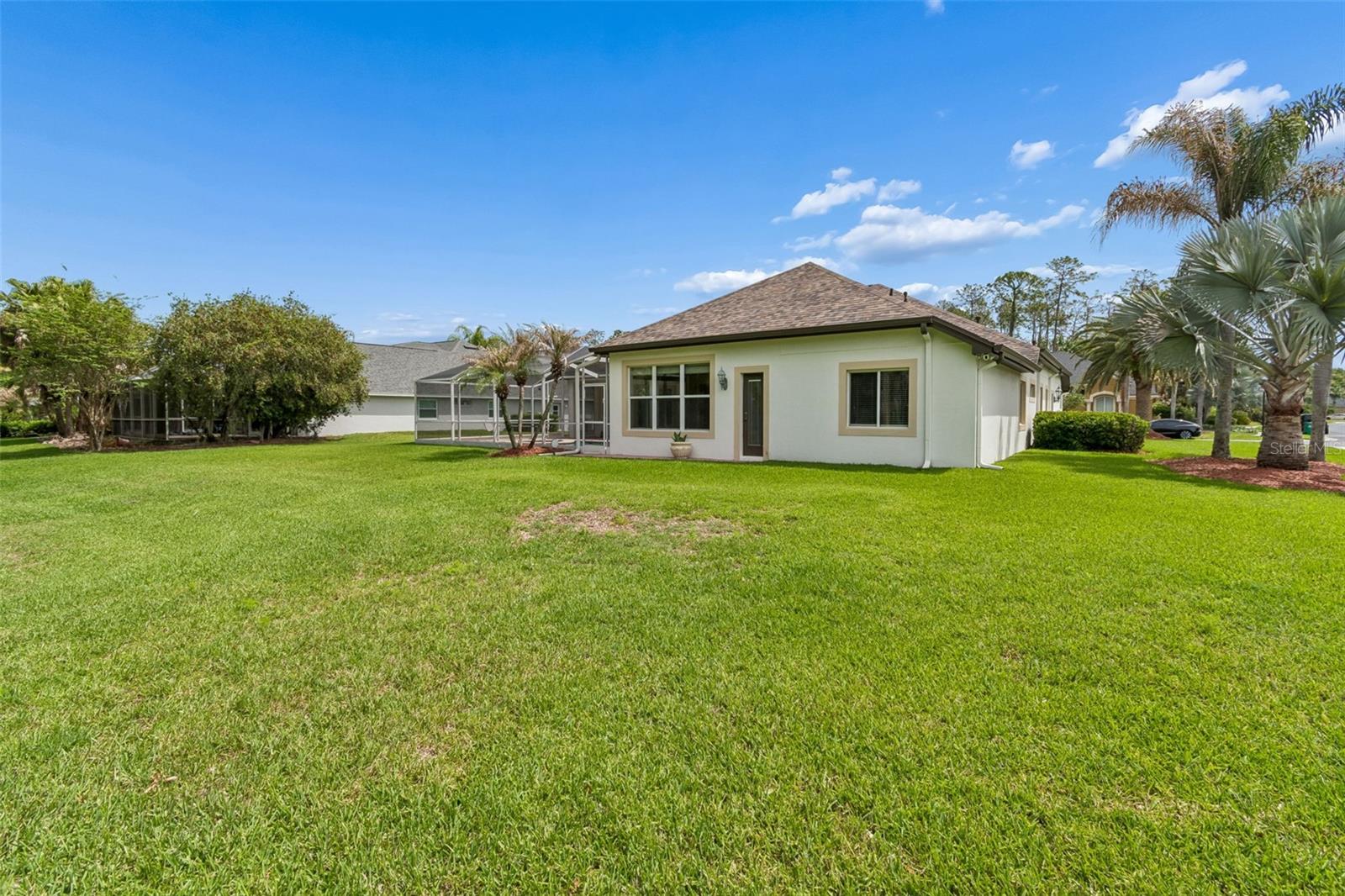 Listing photo id 41 for 2731 Blue Springs Place