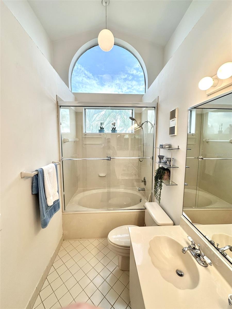 Image 14 of 43 For 6047 Bahia Del Mar Boulevard 266