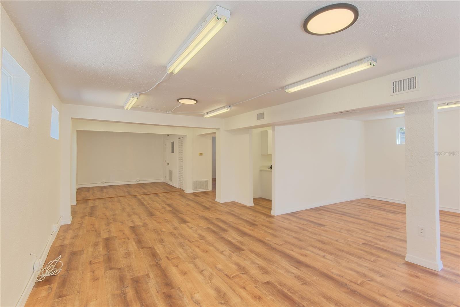 Image 8 of 22 For 1200 40th Street S