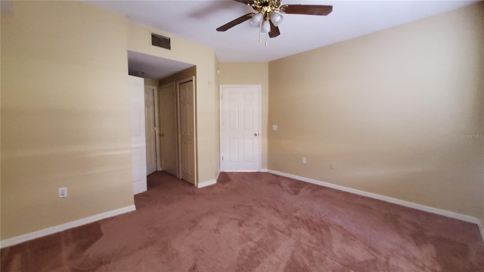 Image 10 of 17 For 9612 Seadale Court 101