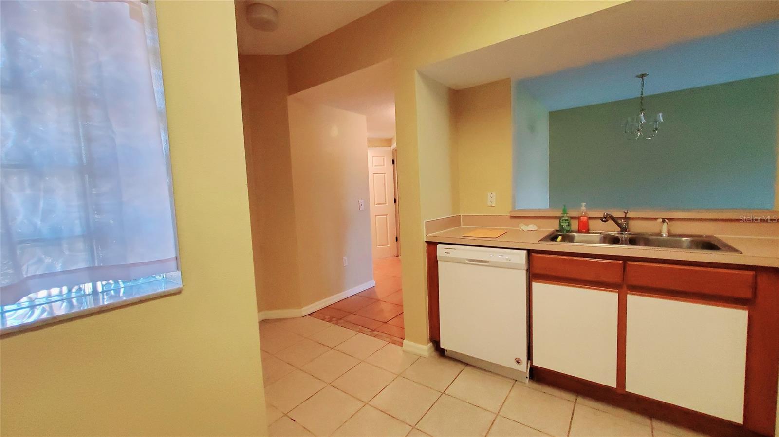 Image 3 of 17 For 9612 Seadale Court 101