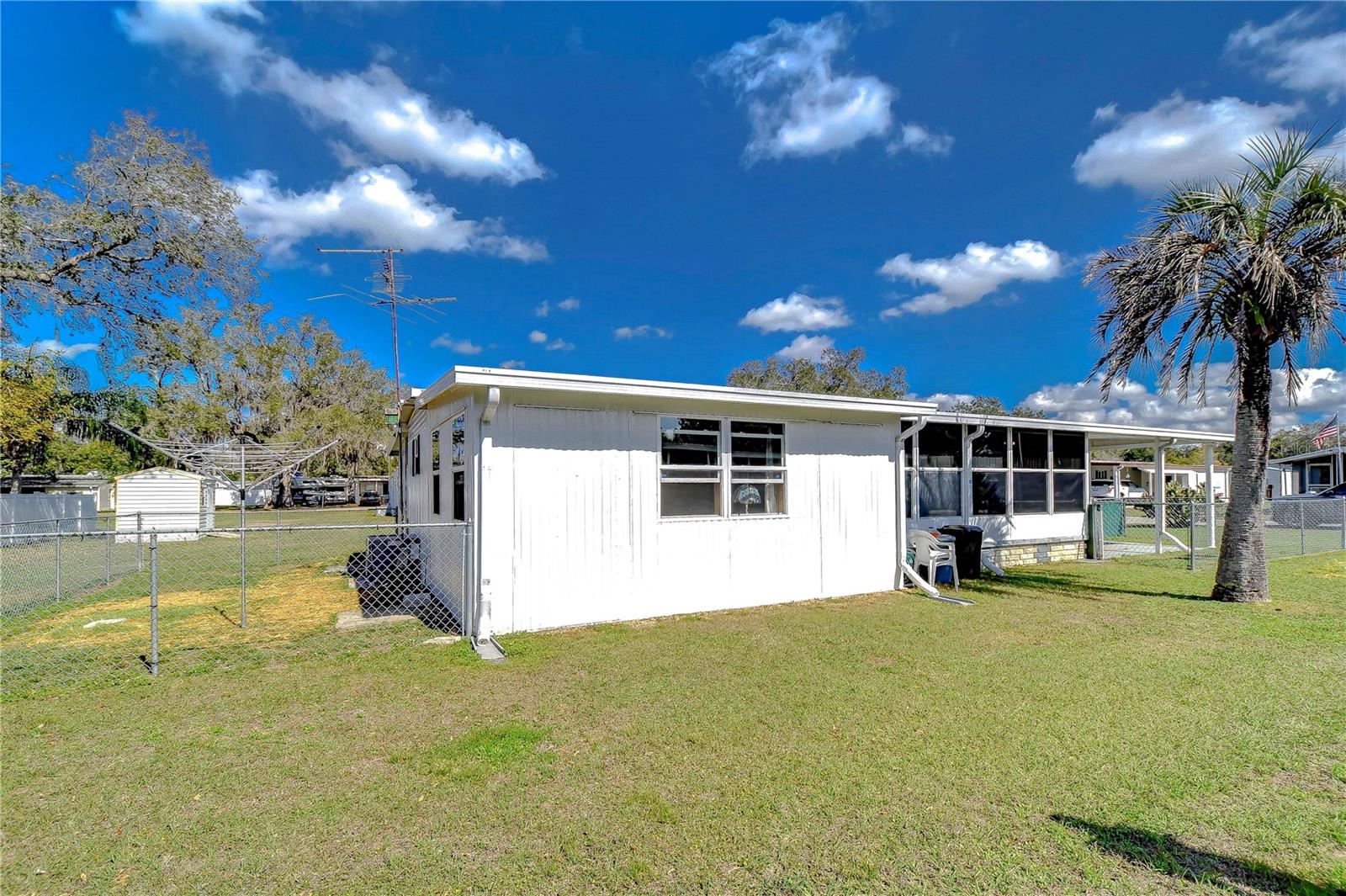 Image 10 of 51 For 4529 Olive Drive