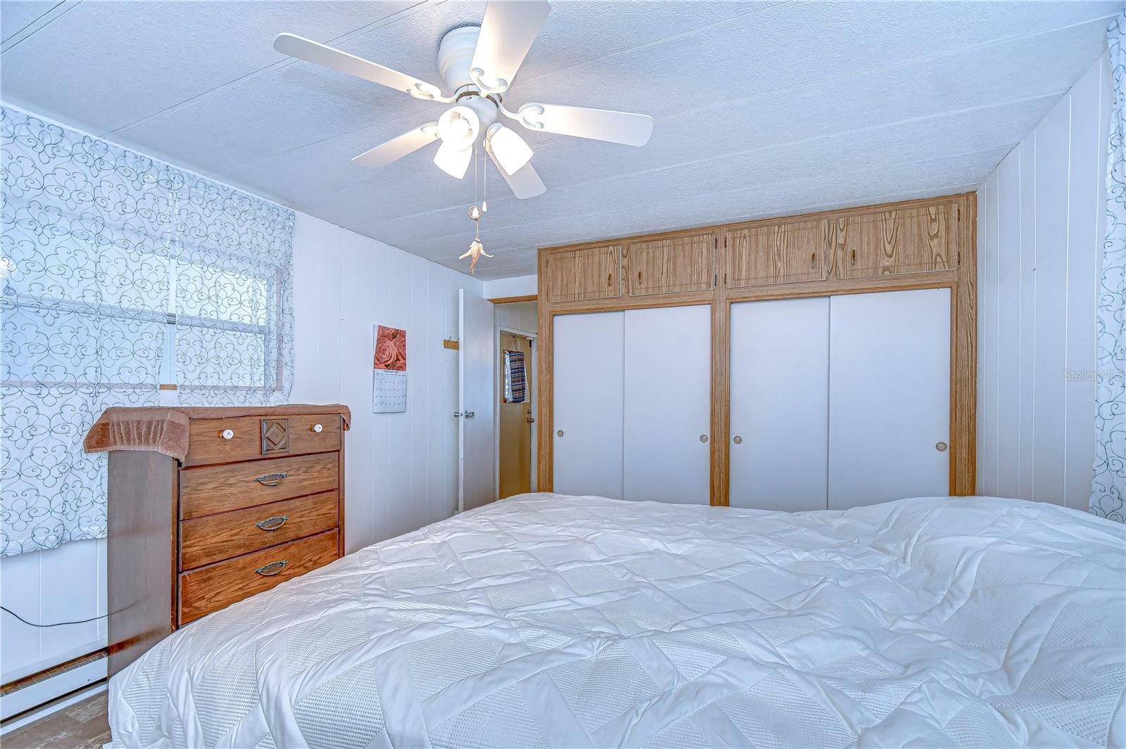 Image 22 of 51 For 4529 Olive Drive