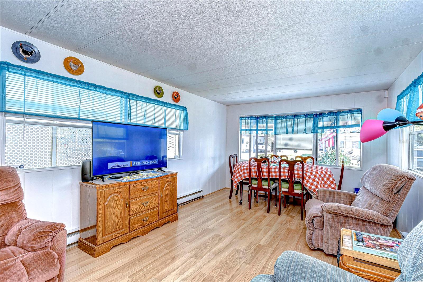 Image 30 of 51 For 4529 Olive Drive