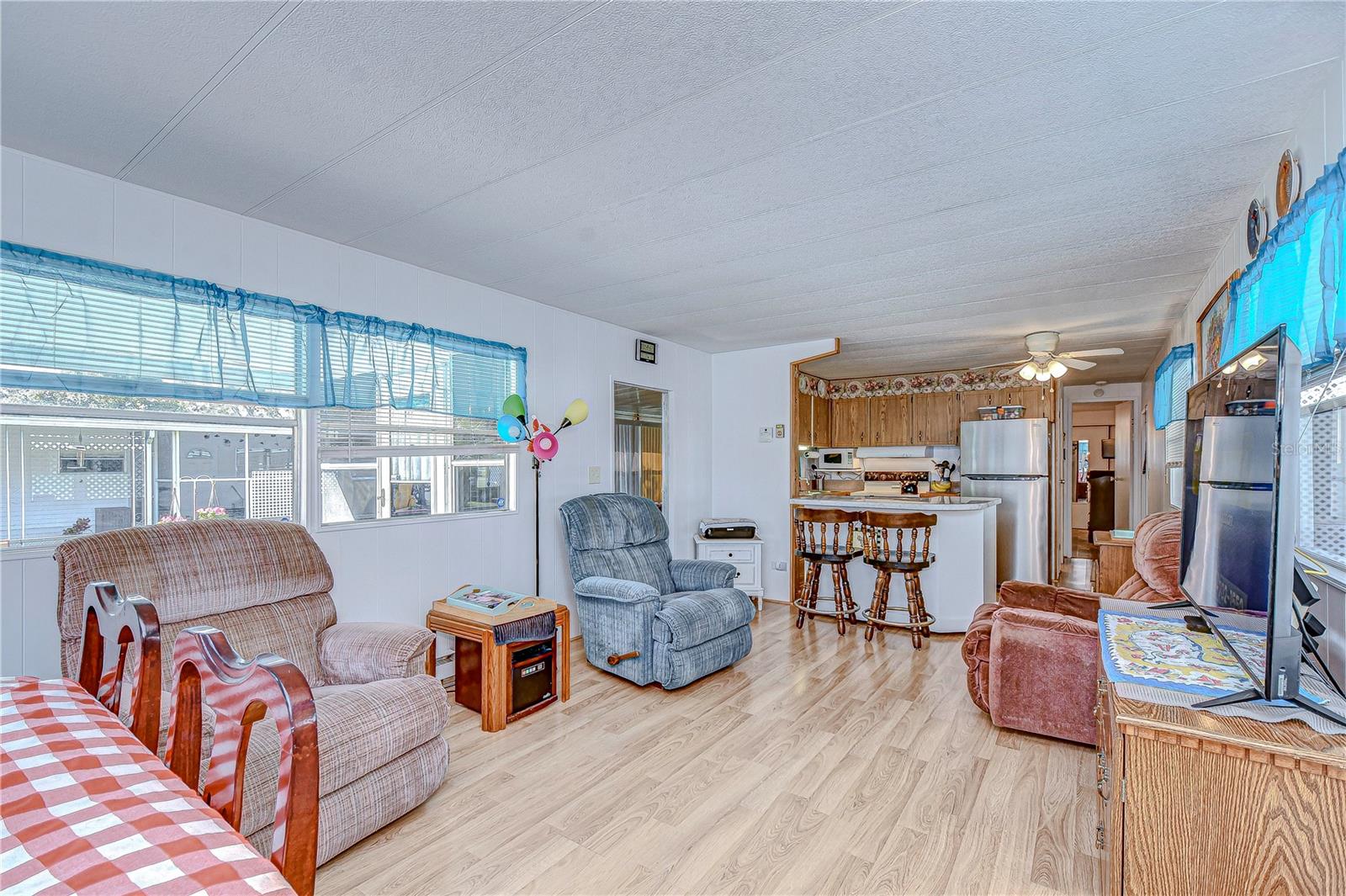 Image 31 of 51 For 4529 Olive Drive