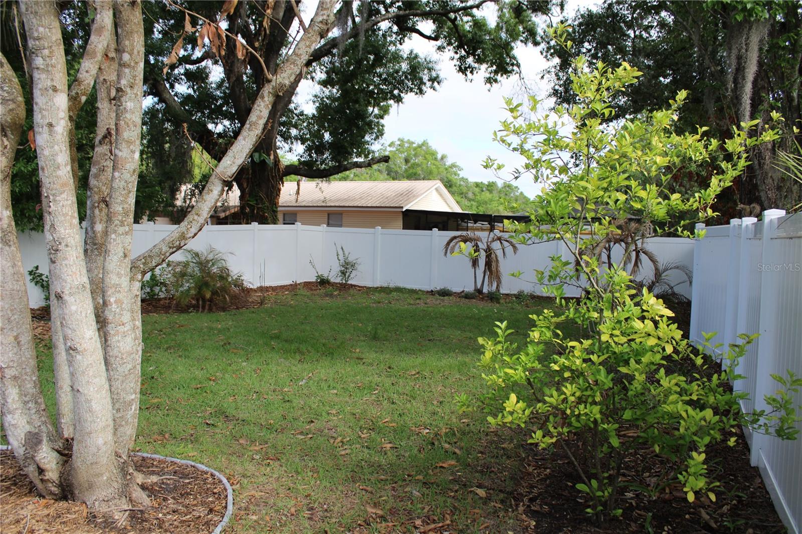 Image 16 of 19 For 1106 Dr Martin Luther King Jr Boulevard