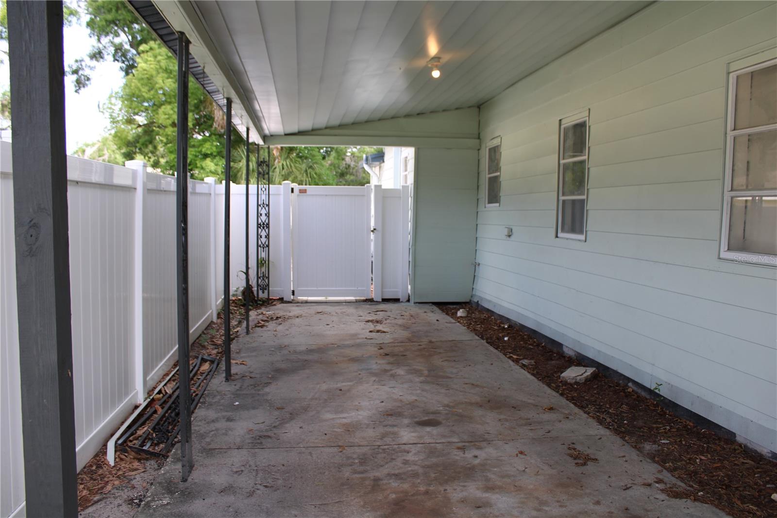 Image 5 of 19 For 1106 Dr Martin Luther King Jr Boulevard