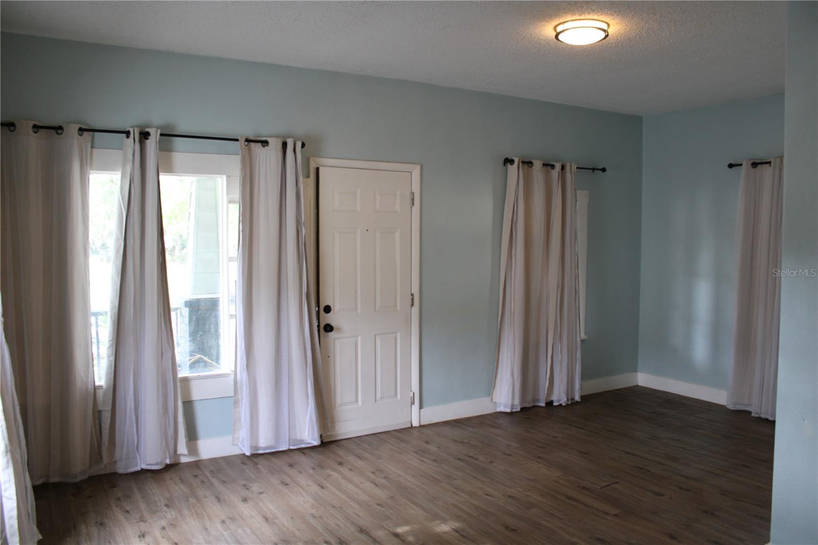 Image 7 of 19 For 1106 Dr Martin Luther King Jr Boulevard