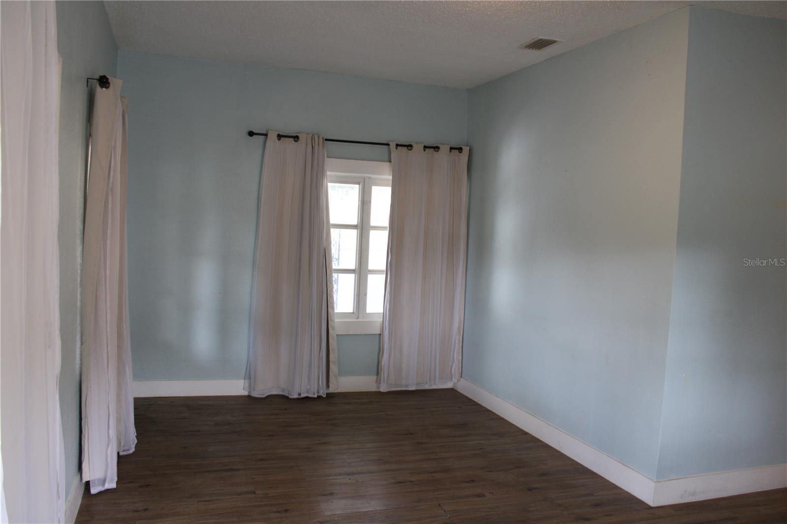 Image 8 of 19 For 1106 Dr Martin Luther King Jr Boulevard