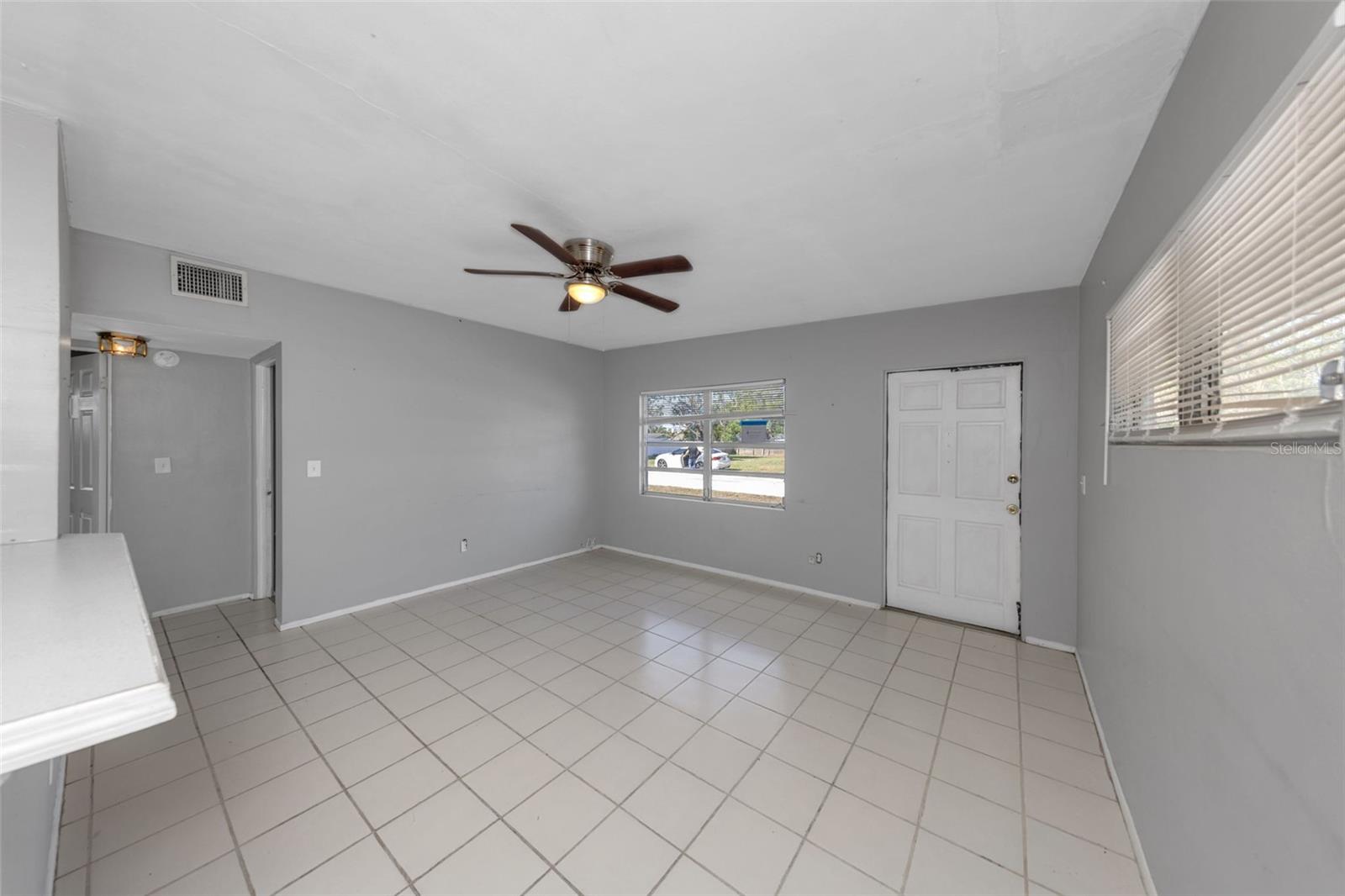 Image 6 of 16 For 4040 Flamingo Drive