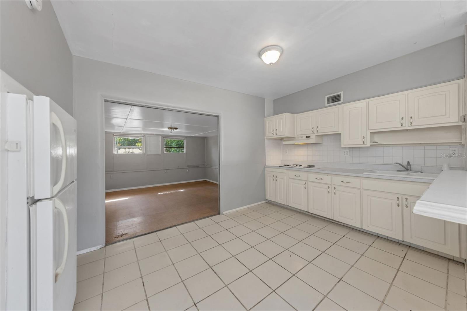 Image 7 of 16 For 4040 Flamingo Drive