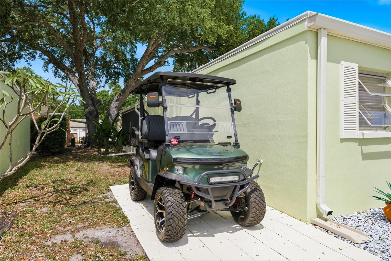 Image 27 of 45 For 854 Sky Loch Drive N