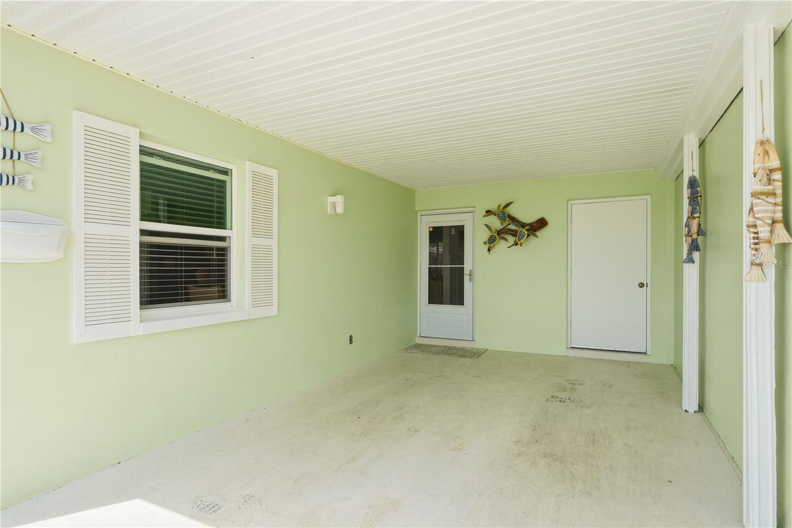 Image 28 of 45 For 854 Sky Loch Drive N